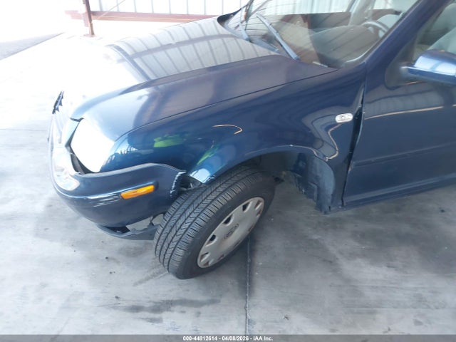 Продажа на аукционе авто 2001 Volkswagen Jetta Gls, vin: 3VWSK69M01M218544, номер лота: 44812614