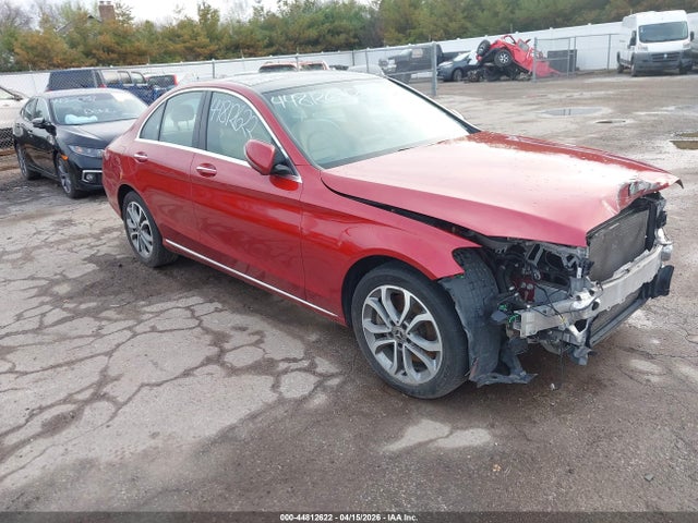 44812622 :رقم المزاد ، 55SWF4KB2HU218998 vin ، 2017 Mercedes-benz C 300 4matic مزاد بيع