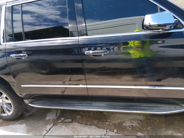 1GNSCKKC5FR562006 Chevrolet Suburban 1500 Ltz