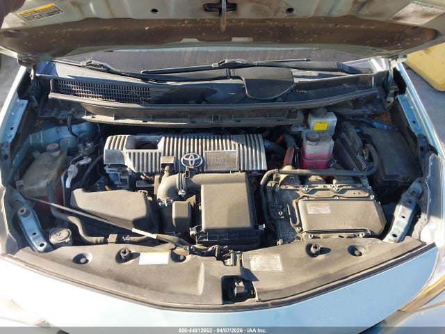 JTDZN3EU4HJ066398 Toyota Prius V Four
