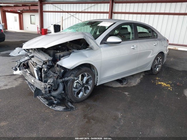 KIA Forte Lxs 2020 3KPF24AD4LE247062 Image 2