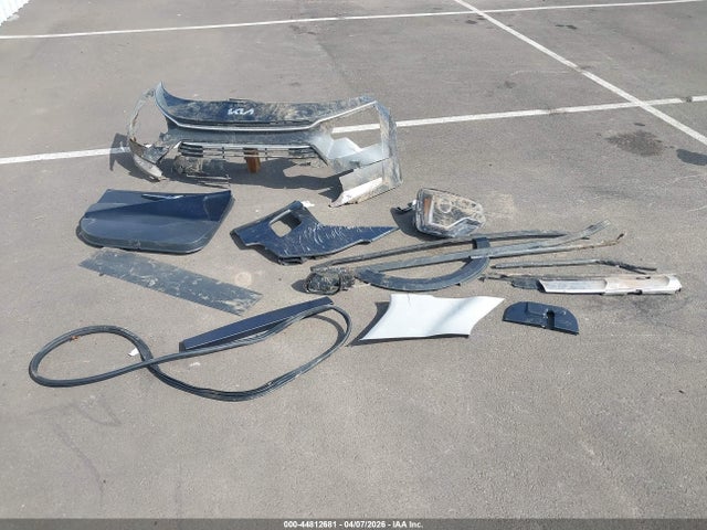 44812681 :رقم المزاد ، KNDCP3LE7R5189134 vin ، 2024 Kia Niro Lx مزاد بيع