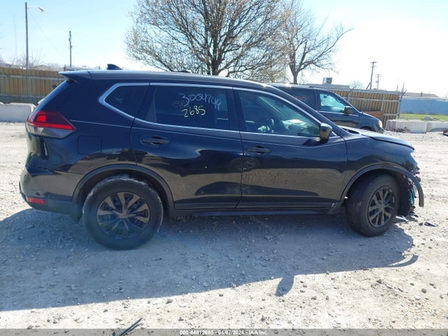 2019 Nissan Rogue S მანქანა იყიდება აუქციონზე, vin: 5N1AT2MT5KC766248, აუქციონის ნომერი: 44812685