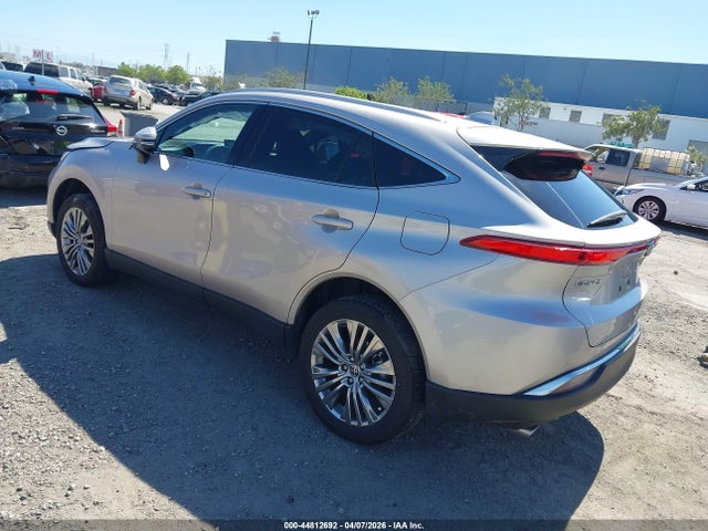 JTEAAAAH0RJ170051 Toyota Venza Xle