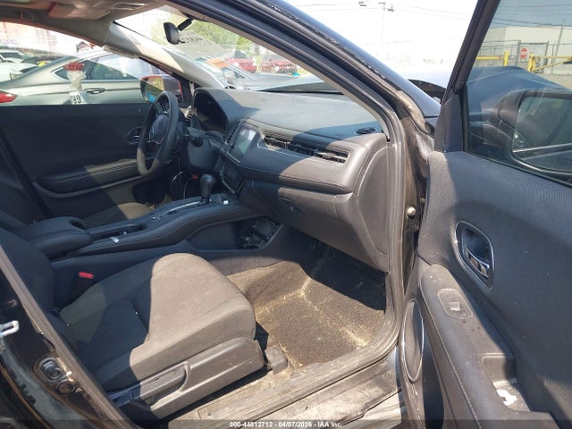 3CZRU6H59NM700340 Honda Hr-v Awd Ex