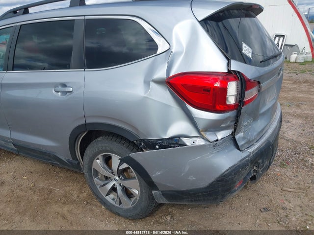 Продажа на аукционе авто 2021 Subaru Ascent Premium, vin: 4S4WMAFD0M3438368, номер лота: 44812718