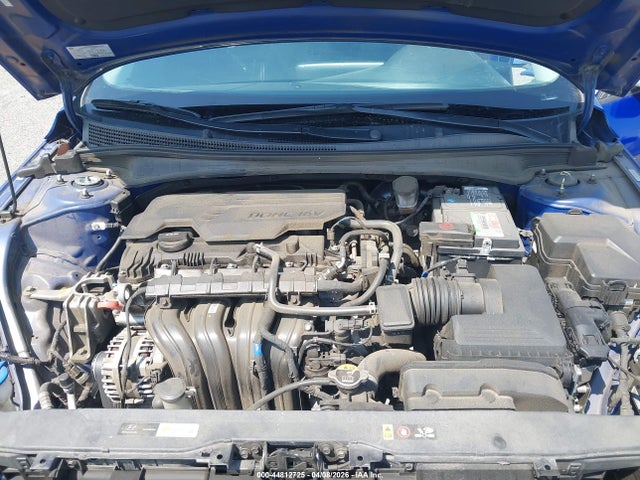 KMHLM4AG1NU365156 Hyundai ELANTRA SEL