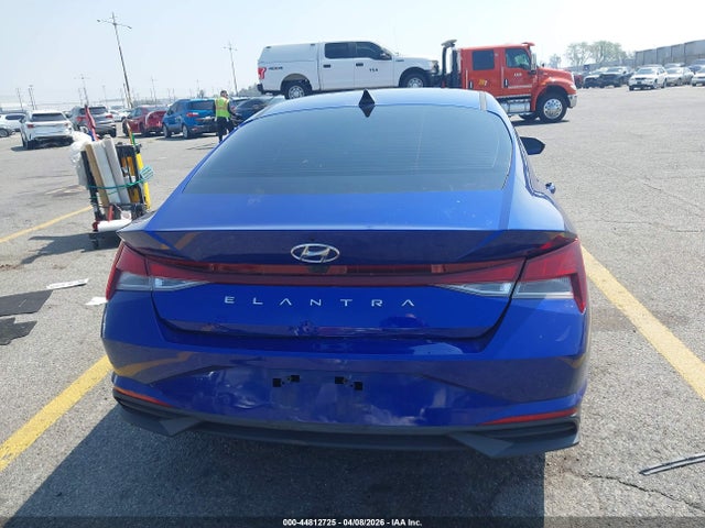 KMHLM4AG1NU365156 Hyundai ELANTRA SEL