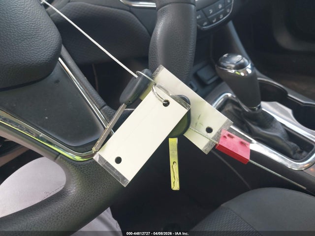3G1BC6SM8KS610610 Chevrolet CRUZE LS