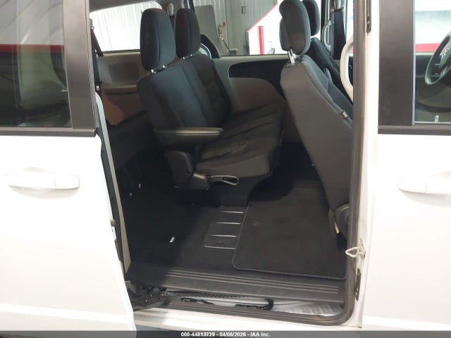 2C4RDGBG0JR311790 Dodge Grand Caravan Se