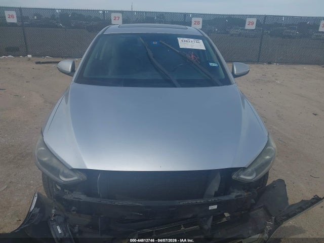2017 Hyundai Elantra Limited მანქანა იყიდება აუქციონზე, vin: KMHD84LF5HU284601, აუქციონის ნომერი: 44812746