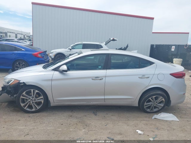 2017 Hyundai Elantra Limited მანქანა იყიდება აუქციონზე, vin: KMHD84LF5HU284601, აუქციონის ნომერი: 44812746