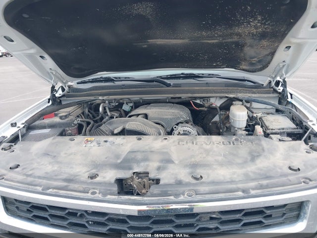 1GN8KLKG7KR134440 Chevrolet Suburban 3500hd Ls