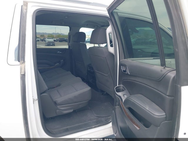 1GN8KLKG7KR134440 Chevrolet Suburban 3500hd Ls