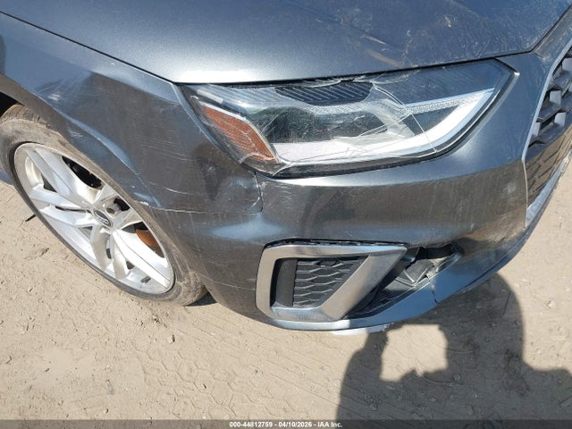 Aukcja sprzedaży 2020 Audi A4 Premium 45 Tfsi Quattro S Tronic, vin: WAUDNAF41LA038335, numer aukcji: 44812759