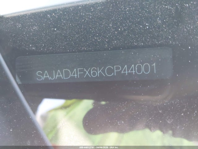 2019 JAGUAR XE SAJAD4FX6KCP44001 Photo 8