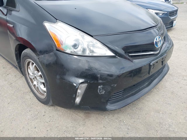 JTDZN3EUXEJ014088 Toyota Prius V Two