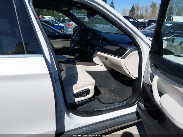 2017 BMW X5 5UXKR0C55H0V68034 Photo 4