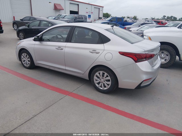 2020 HYUNDAI ACCENT 3KPC24A60LE118790 Photo 2