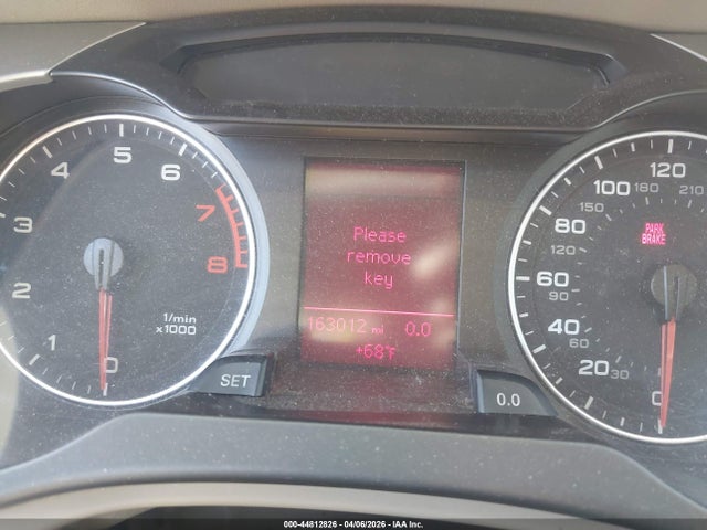 2011 AUDI A4 WAUAFAFL6BN044615 Photo 6