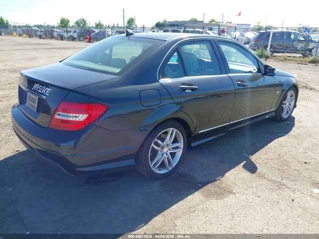 2012 Mercedes-benz C 250 Sport მანქანა იყიდება აუქციონზე, vin: WDDGF4HB9CR210404, აუქციონის ნომერი: 44812828