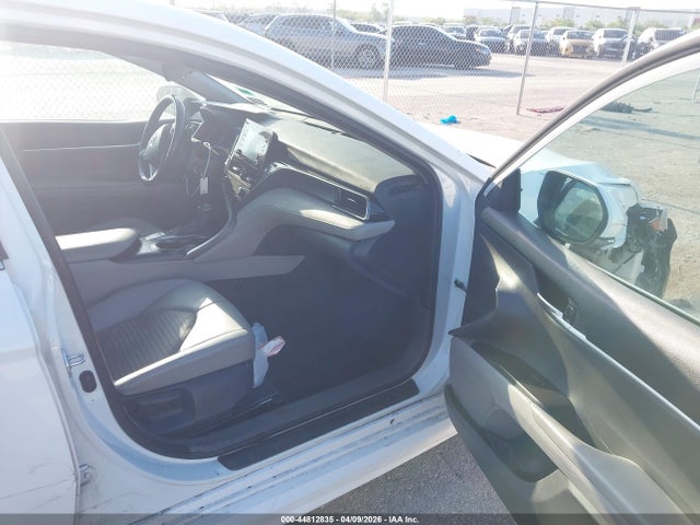 Продажа на аукционе авто 2022 Toyota Camry Se, vin: 4T1G11AK9NU059822, номер лота: 44812835