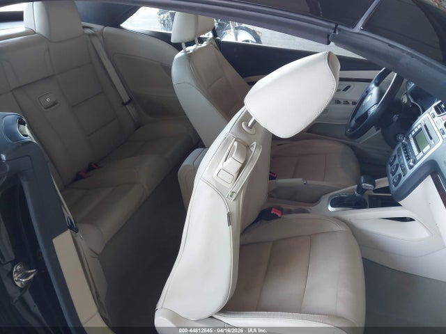 44812845 :رقم المزاد ، WVWFA71F99V021397 vin ، 2009 Volkswagen Eos Lux مزاد بيع