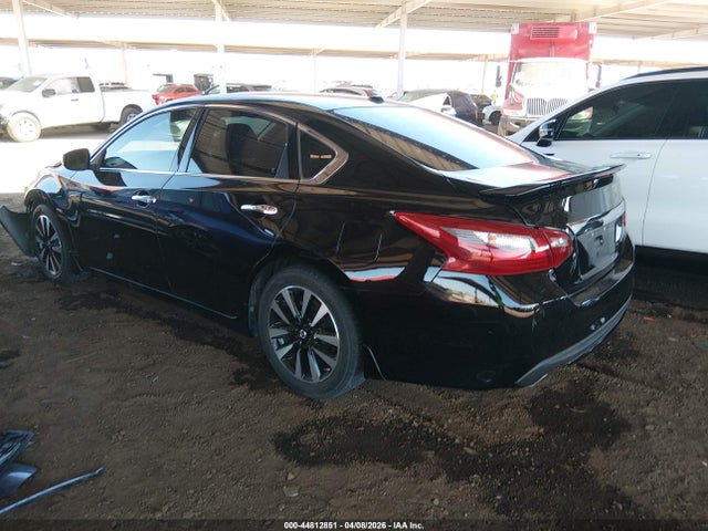1N4AL3AP9JC139574 Nissan Altima 2.5 Sl