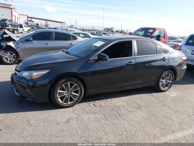 4T1BF1FKXHU342223 Toyota CAMRY SE