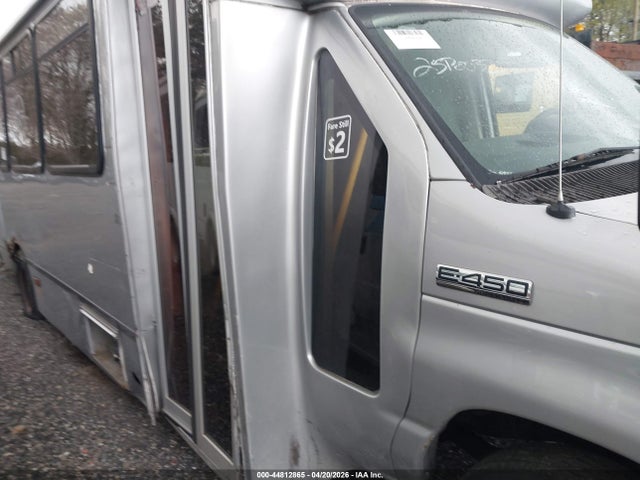 2013 Ford E-450 Cutaway მანქანა იყიდება აუქციონზე, vin: 1FDFE4FSXDDA69915, აუქციონის ნომერი: 44812865