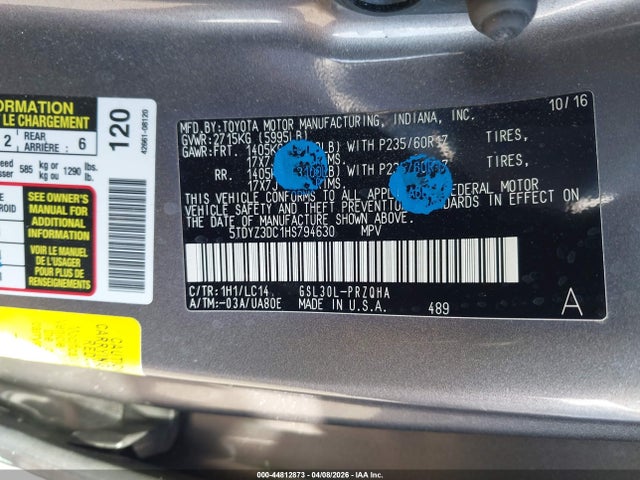 5TDYZ3DC1HS794630 Toyota Sienna Xle 8 Passenger