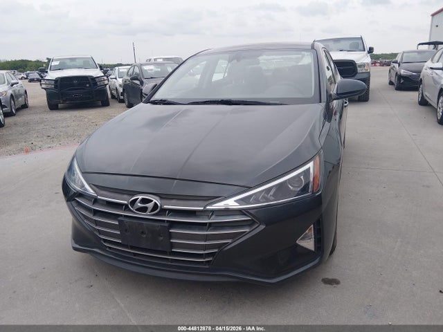 5NPD74LF1LH615782 Hyundai ELANTRA SE