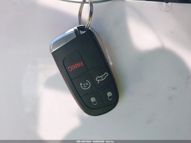 44812884 :رقم المزاد ، ZACNJABB3KPK20282 vin ، 2019 Jeep Renegade Altitude Fwd مزاد بيع