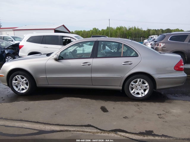 44812896 :رقم المزاد ، WDBUF82J55X167794 vin ، 2005 Mercedes-benz E 320 4matic مزاد بيع