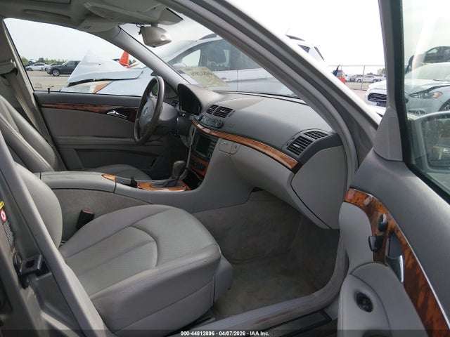 44812896 :رقم المزاد ، WDBUF82J55X167794 vin ، 2005 Mercedes-benz E 320 4matic مزاد بيع