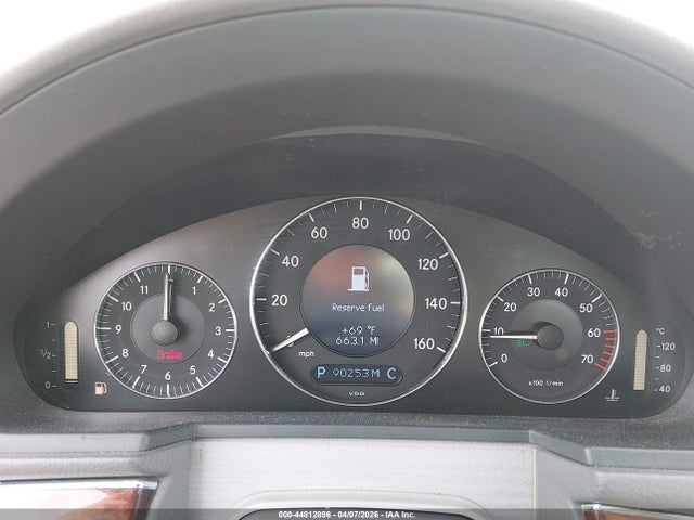 44812896 :رقم المزاد ، WDBUF82J55X167794 vin ، 2005 Mercedes-benz E 320 4matic مزاد بيع