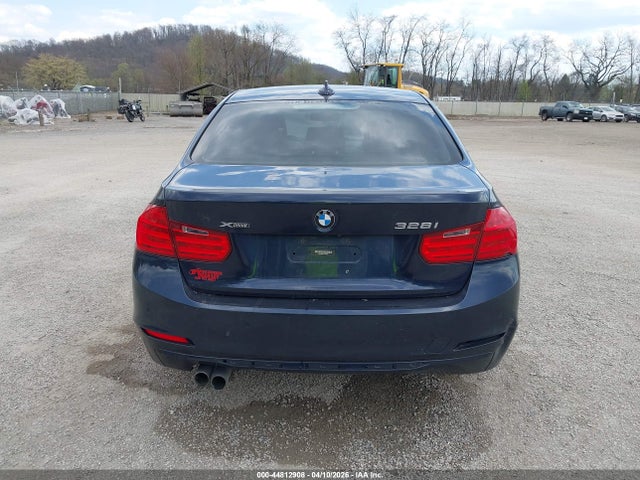 44812908 :رقم المزاد ، WBA3B3C50EJ980487 vin ، 2014 Bmw 328i Xdrive مزاد بيع