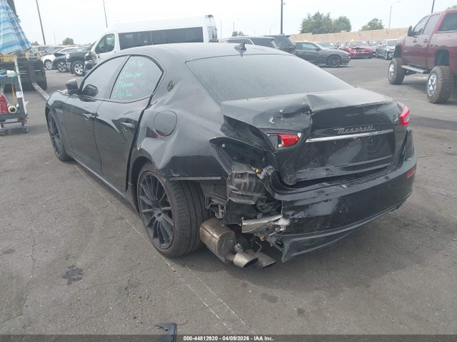Maserati Ghibli S Q4 2016 ZAM57RTAXG1176211 Image 3