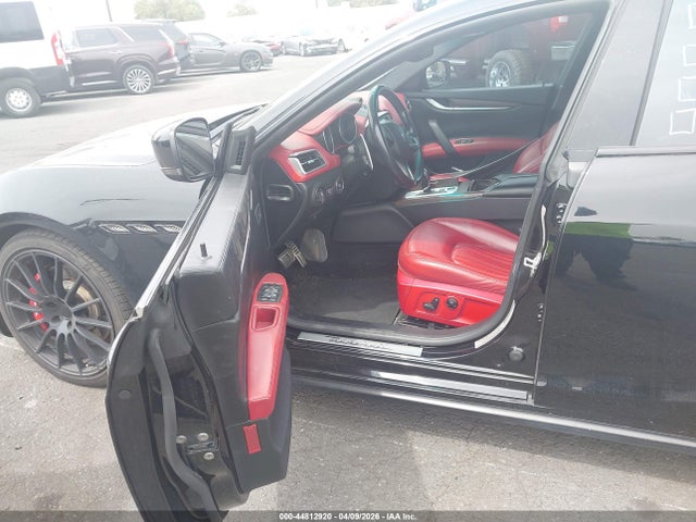 Maserati Ghibli S Q4 2016 ZAM57RTAXG1176211 Image 5