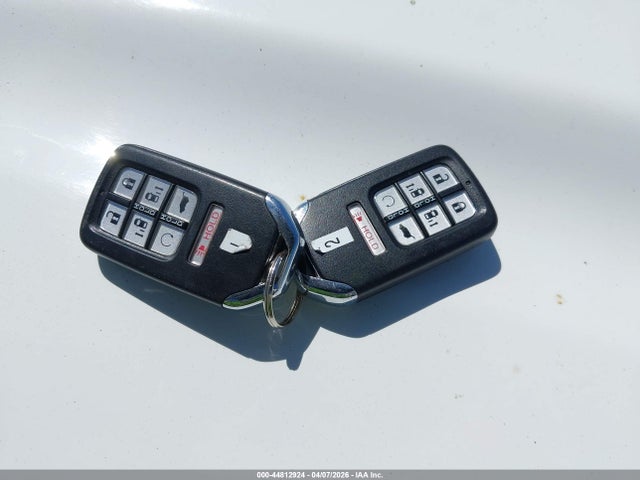Honda Odyssey Elite 2018 5FNRL6H94JB008786 Image 11