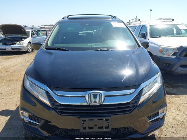 Honda Odyssey Elite 2018 5FNRL6H94JB008786 Image 12