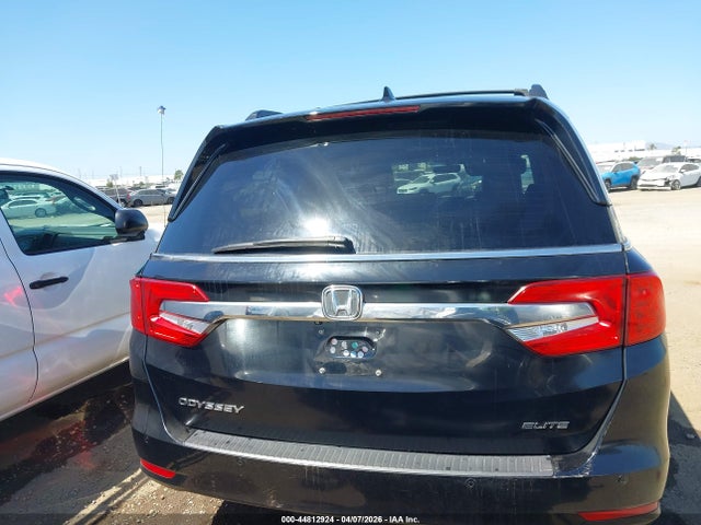 Honda Odyssey Elite 2018 5FNRL6H94JB008786 Image 16