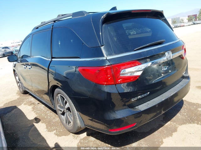 Honda Odyssey Elite 2018 5FNRL6H94JB008786 Image 3