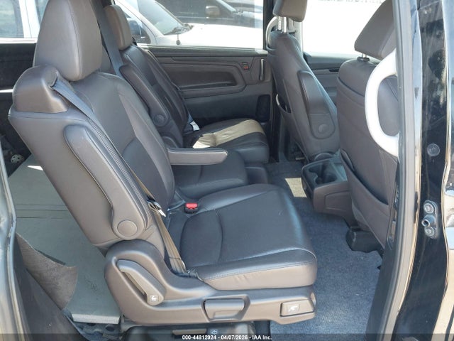 Honda Odyssey Elite 2018 5FNRL6H94JB008786 Image 8