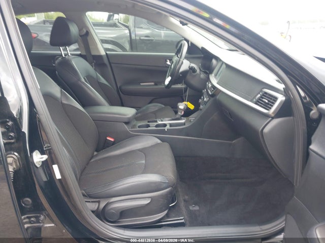2019 Kia Optima S მანქანა იყიდება აუქციონზე, vin: 5XXGT4L39KG365989, აუქციონის ნომერი: 44812938