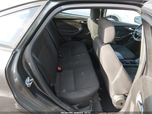 Продажа на аукционе авто 2016 Ford Focus Se, vin: 1FADP3F21GL281957, номер лота: 44812946