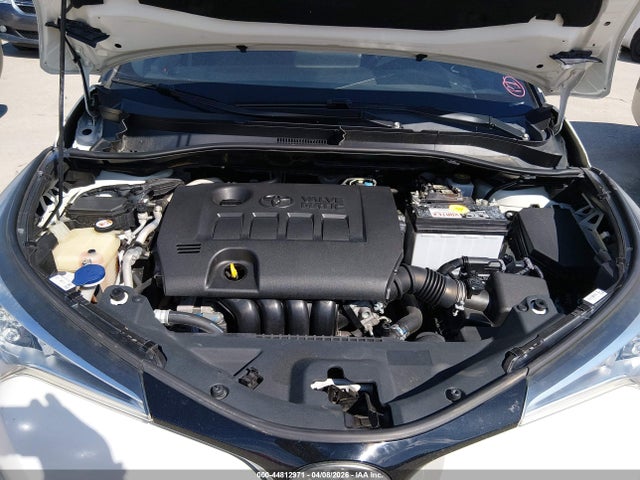 Toyota C-HR XLE 2018 NMTKHMBX9JR050718 Image 10