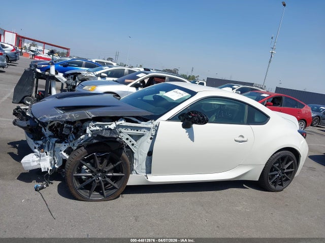 Toyota Gr86 Premium 2023 JF1ZNBE10P9766005 Image 14