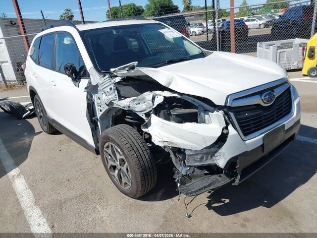 2019 SUBARU FORESTER JF2SKAEC8KH575223