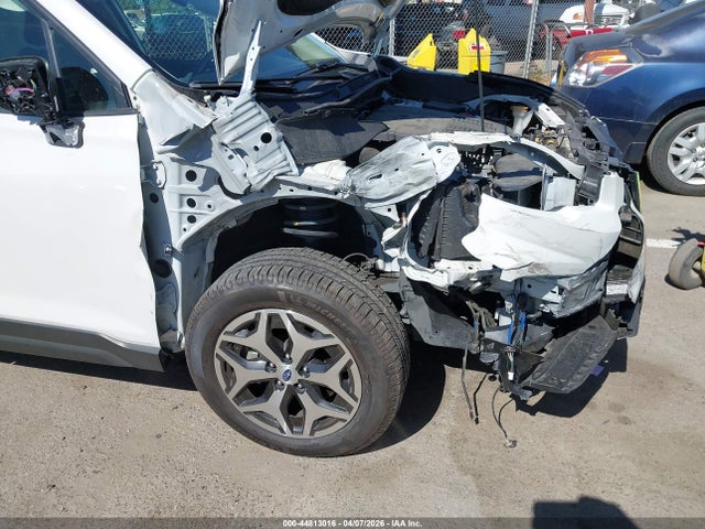 2019 SUBARU FORESTER JF2SKAEC8KH575223 Photo 5